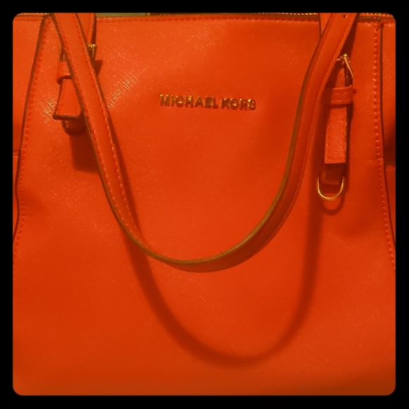 Michael Kors Saffiano Leather Large Tote Bag Like NEW - Picture 8 of 11